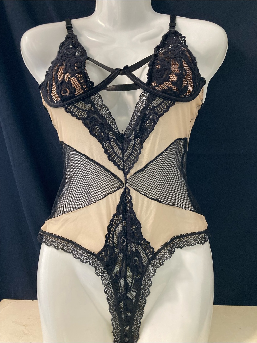 Fashion Nova Nude Black Lace Teddy Bodysuit Medium
